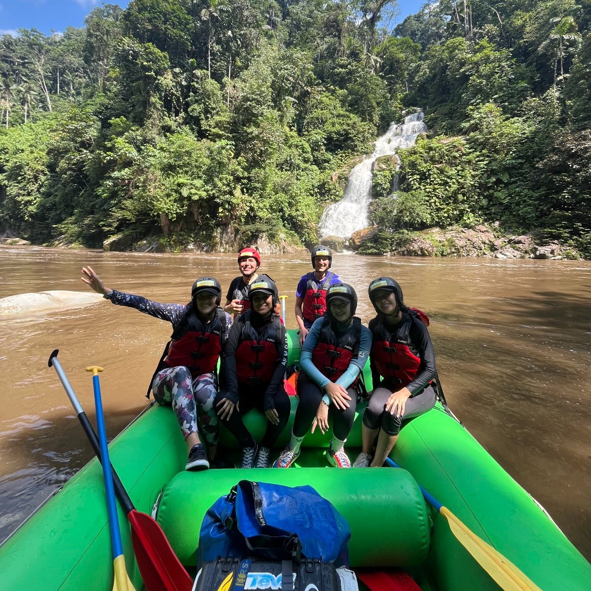 Jondachi River Rafting photo